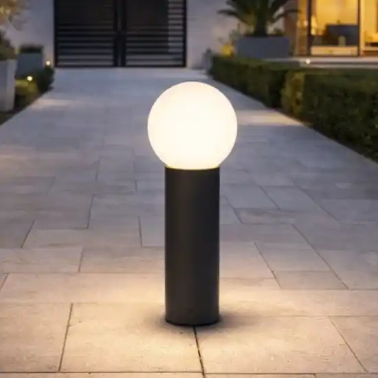 Acquista Ora Lampione basso da giardino alluminio antracite sfera di vetro