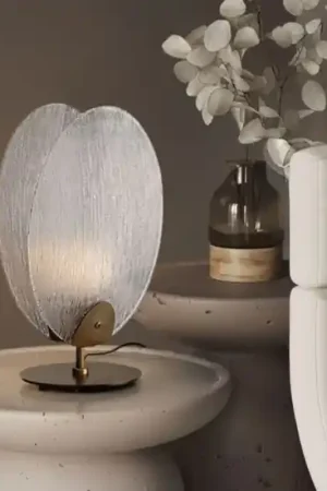 Abat-jour lamapada da comodino design conchiglia di vetro Ultimissimo Modello
