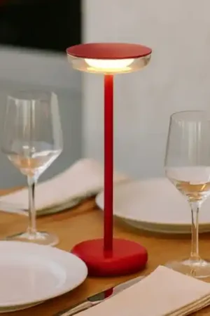 Prezzo Basso Lampada da tavolino rossa portatile ricaricabile led soap perenz
