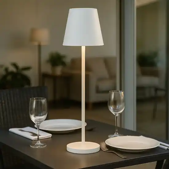Lampada bianca h39cm portatile da tavolino per ristoranti diva perenz Prezzo Scontato