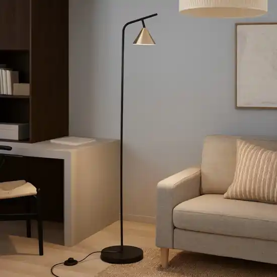 Compra Adesso Lampada da terra moderna orientabile per lettura