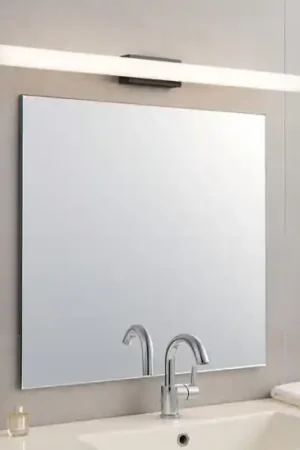 A Buon Prezzo Applique specchio bagno nera 80cm led 8w 3000k