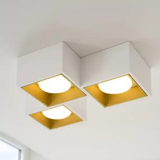 Plafoniera moderna in gesso bianco dettagli oro sforzin nasso Ultimissimo Modello