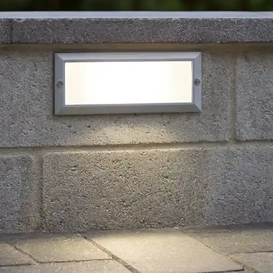 Affare Segnapasso da esterno bianco rettangolare da incasso a parete