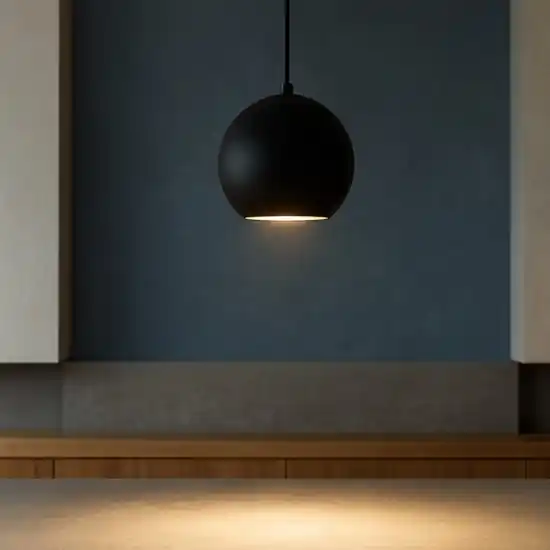 Promo Stagionale Lampada led sfera nera per isola