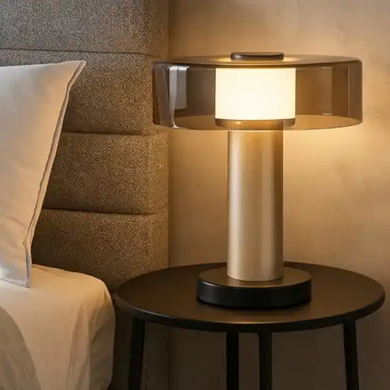 Non Perdere Abat jour da comodino design oro sabbiato per camera da letto