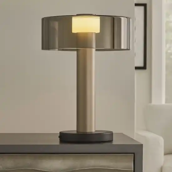 Pagamento Sicuro Lampada da tavolo design moderna oro sabbiato