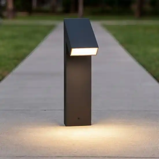 Nuova Collezione Lampioncino nero da giardino moderno led 6w 3000k promo fp