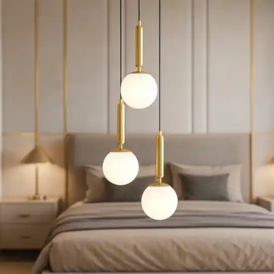 Lampadario per stanza da letto oro 3 luci sfere a grappolo Di Tendenza