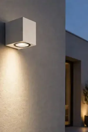 Economico Isyluce applique per esterni moderni cubo bianco