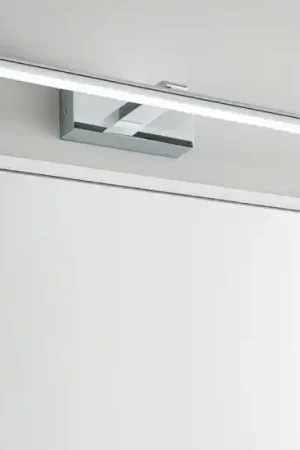 Reso Gratuito Isyluce applique da bagno per sopra specchio cromato 8w 3000k