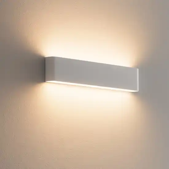 Applique led 20w 3000k bianco 61cm moderna wey perenz Spedizione Espresso