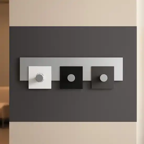 Pagamento Sicuro Appendi panni a muro 3 ganci nero bianco grigio