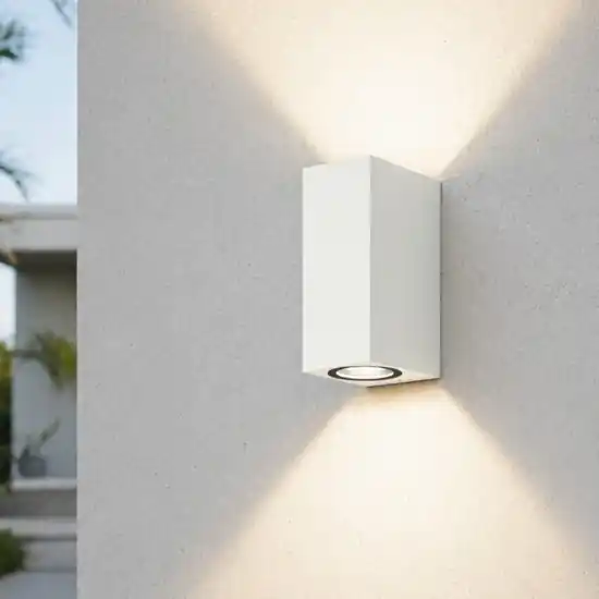 Consegna Rapida Applique da esterno bianco isyluce squadrato