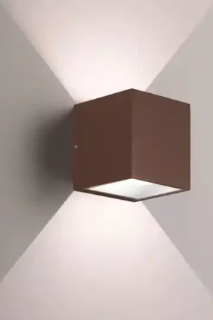 Acquista Ora Applique da esterno cubo marrone gea luce