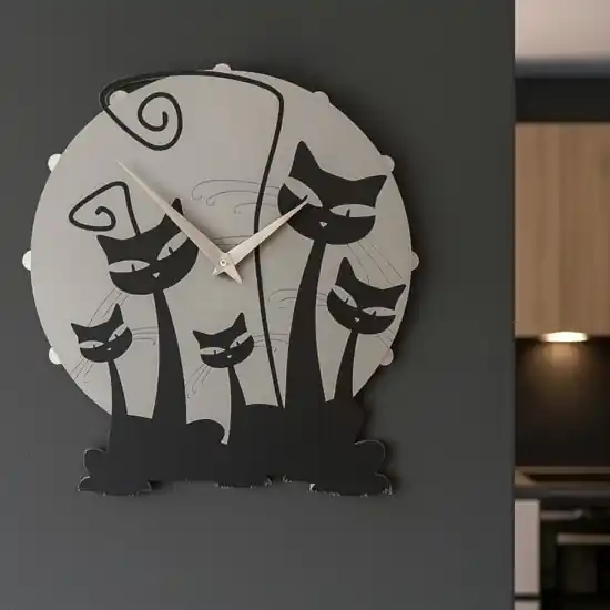 Sconto Gatti orologio moderno da parete legno nero