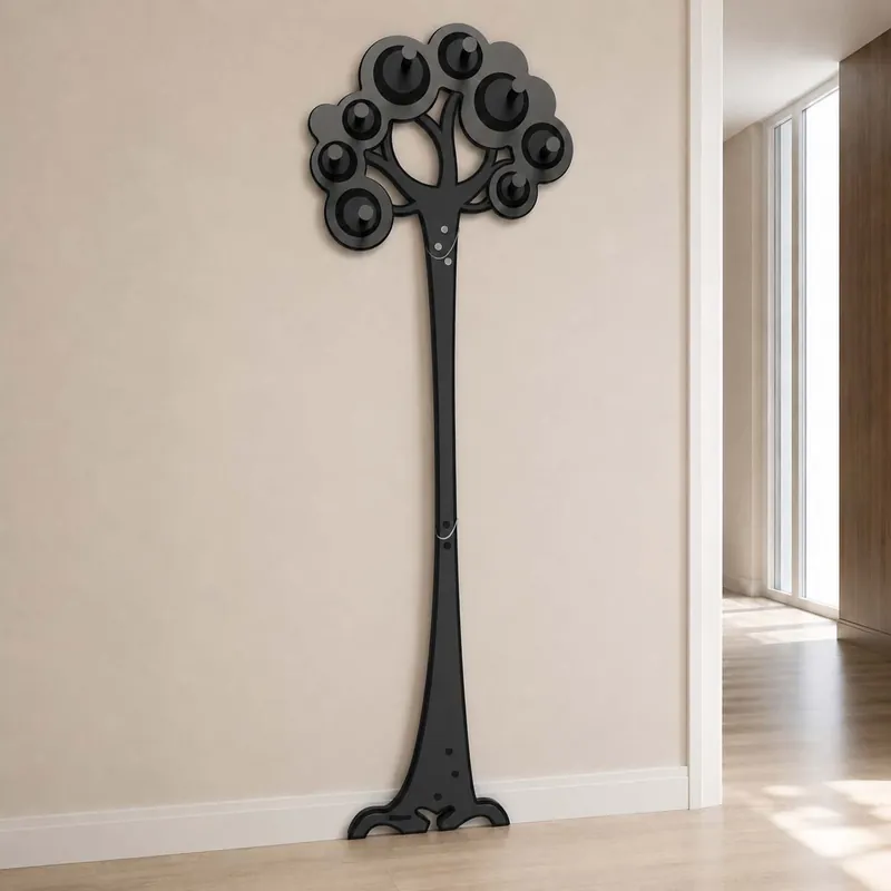 Appendiabiti da parete di design in legno a forma di albero con 8 ganci Di Tendenza