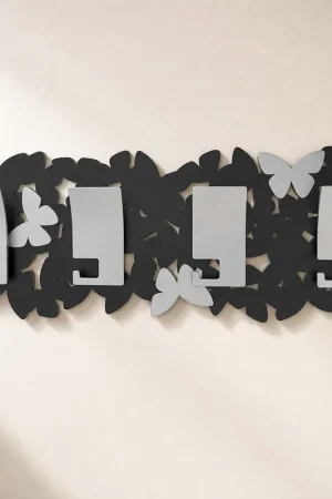 Vendita Finale Appendiabiti moderno con pannello in legno intagliato a laser con farfalle