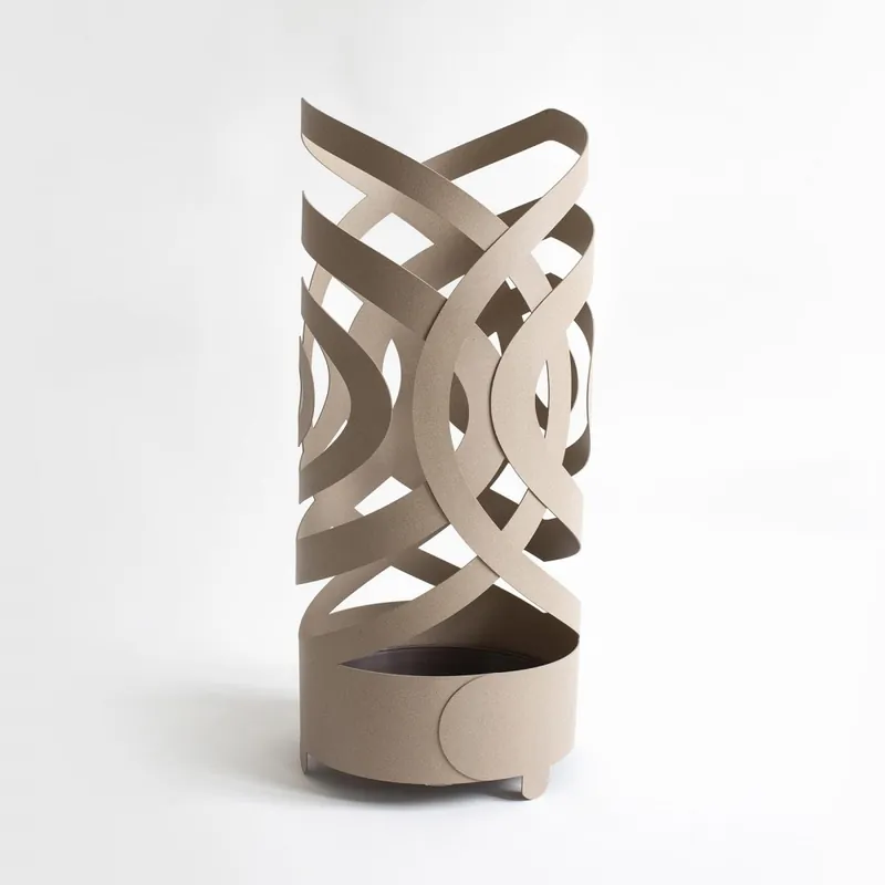 Acquista Ora Porta ombrelli dal design moderno in metallo