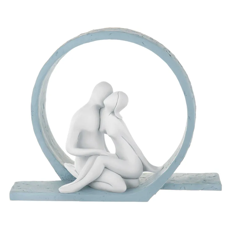Ultimissimo Modello Scultura da tavolo grande in marmorino dal design moderno con innamorati