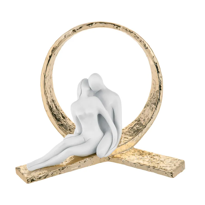 Ultima Occasione Scultura da tavolo piccola con innamorati in marmorino dal design moderno