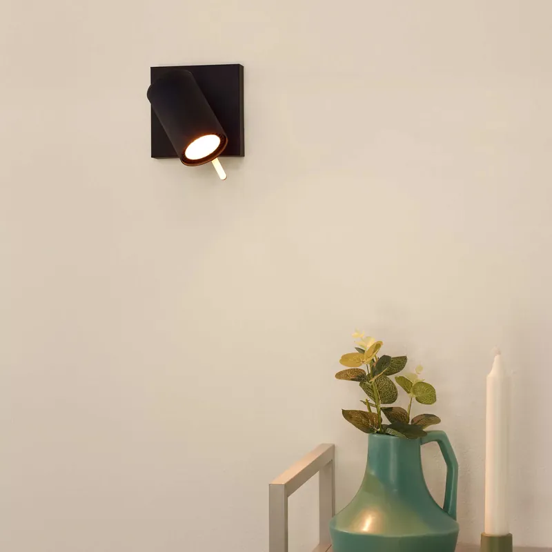 Faretto a LED dimmerabile con struttura in metallo e diffusore orientabile - 5W - Lumen 320 - 3000k Luce Calda - 20 Promozione