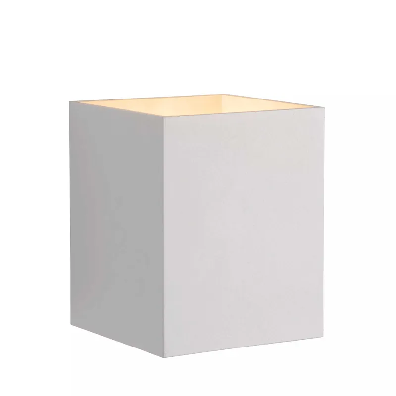 Lampada da parete con struttura a cubo in alluminio dalle linee moderne - 42W - 20 Offerta Lampo