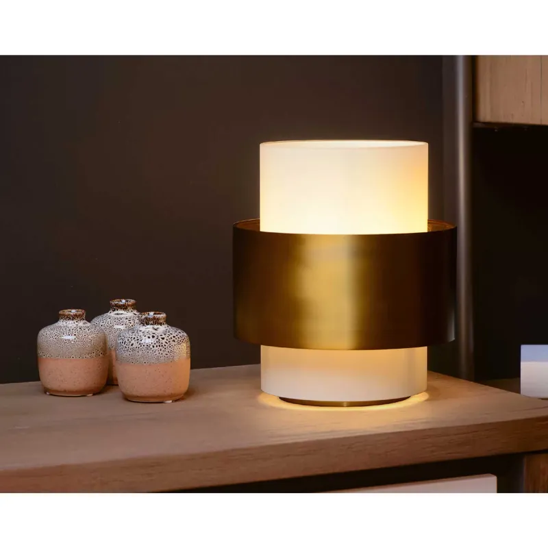 Abatjour con struttura in acciaio dal design moderno e diffusore in vetro - 40W - 20 Prezzo Scontato
