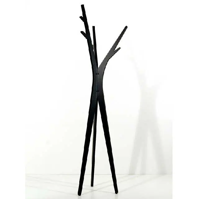 Di Tendenza Appendiabiti da terra in legno dal design moderno ed elegante