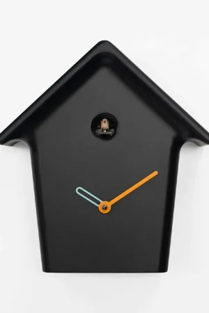 Orologio da parete con meccanismo a cucù dal design moderno ed elegante Offerta