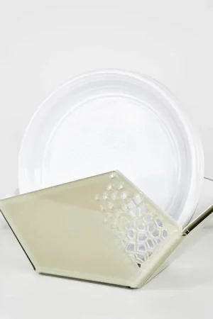 Economico Portapiatti in plexiglass dal design moderno per piatti di plastica
