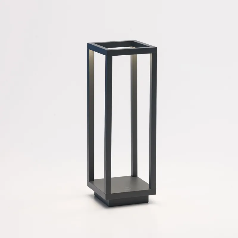 Prezzo Scontato Lampada da tavolo a led dimmerabile e ricaricabile da esterno - 3W - Lumen 165 - 3000k Luce Calda - IP 54