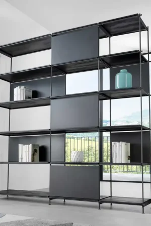 Spedizione Espresso Libreria alta componibile moderna in acciaio con varie scaffalature a vista