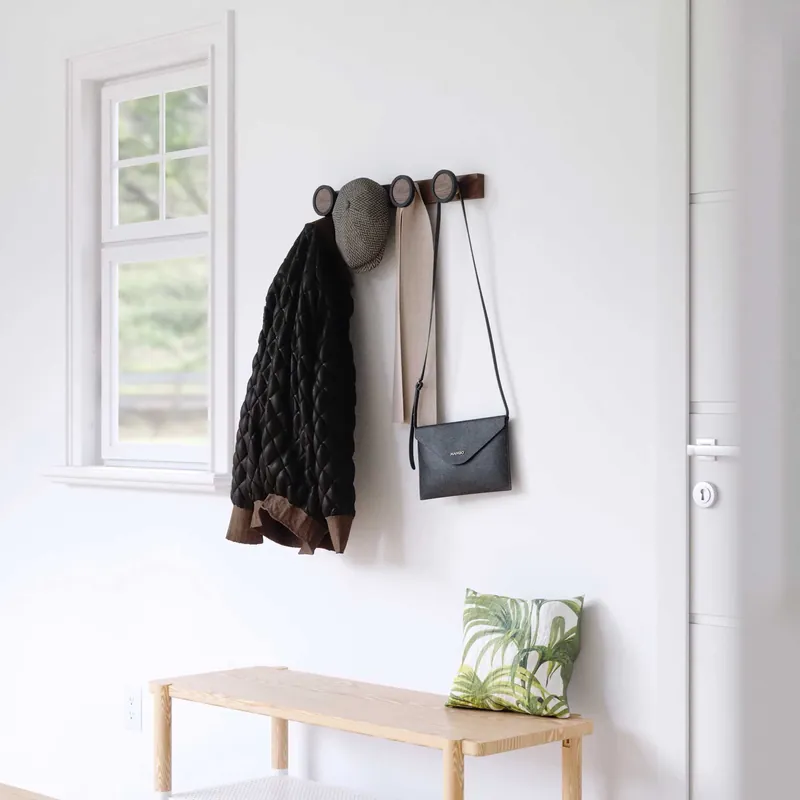Offerta Limitata Appendiabiti da parete in stile moderno con 4 pomelli