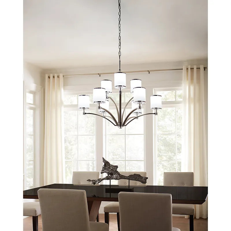 Lampadario grande moderno in acciaio con diffusori in vetro a 9 luci - 60W - IP20 Ultimissimo Modello