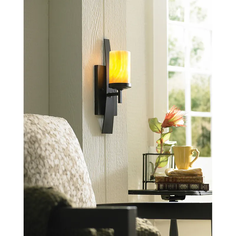 Offerta Del Giorno Lampada da parete dal design rustico in ferro battuto con 1 diffusore in onice - 100W - IP20