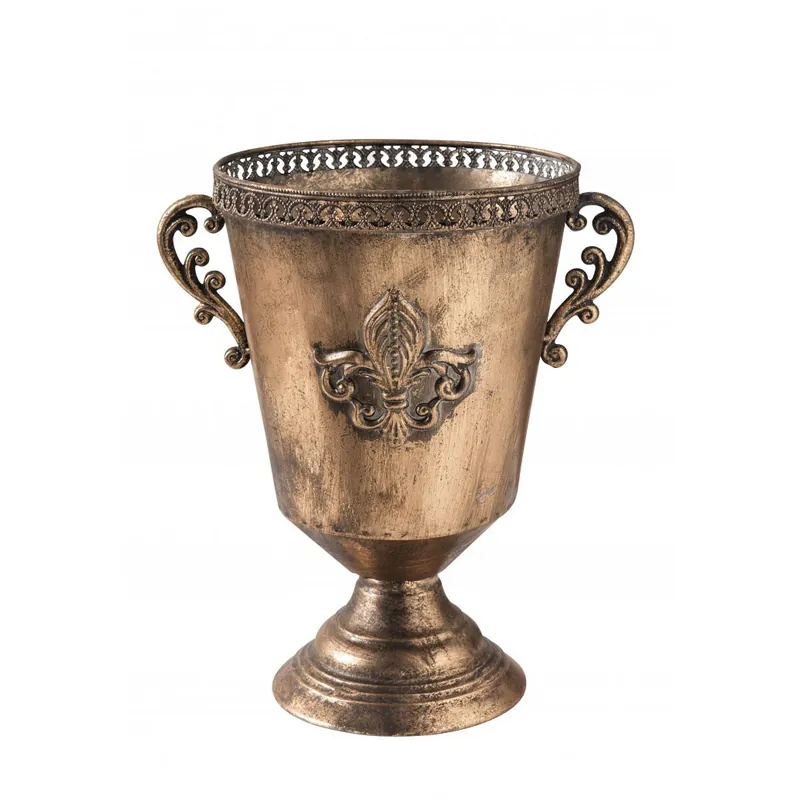 Saldi Coppa per champagne in metallo dal design elegante