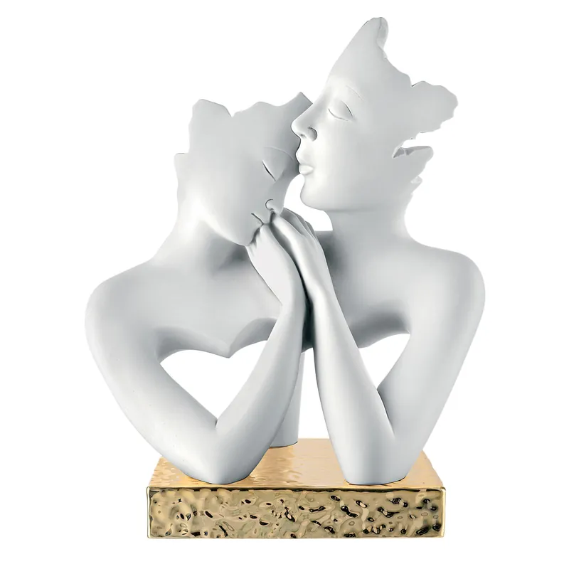 Offerta Del Giorno Scultura da tavolo piccola in marmorino dal design moderno con coppia innamorati