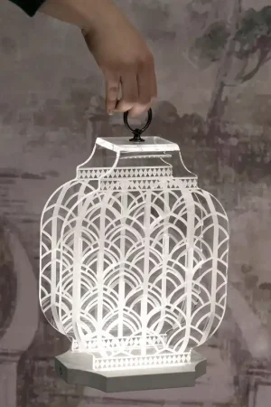Prezzo Basso Lampada da tavolo media ricaricabile a LED in plexiglass dal design moderno - 12W - 4000k Luce Naturale - IP20