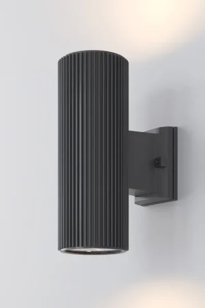 Applique da esterno grande con struttura in metallo doppio diffusore - 60W - IP54 Ordina Subito