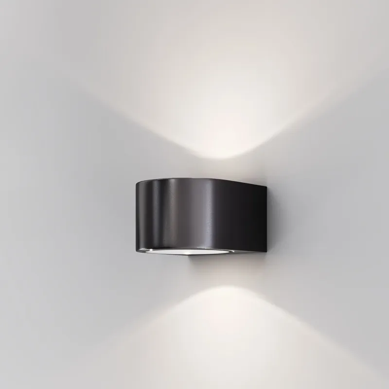Prezzo Ridotto Applique per esterno a LED struttura in alluminio e diffusore in vetro - 10W - Lumen 900 - 3000k Luce Calda - IP54