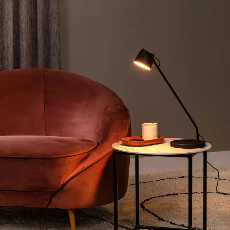 Novità Lampada da scrivania con diffusore a LED dimmerabile e orientabile - 8W - Lumen 250 - 2700k Luce Calda - IP20