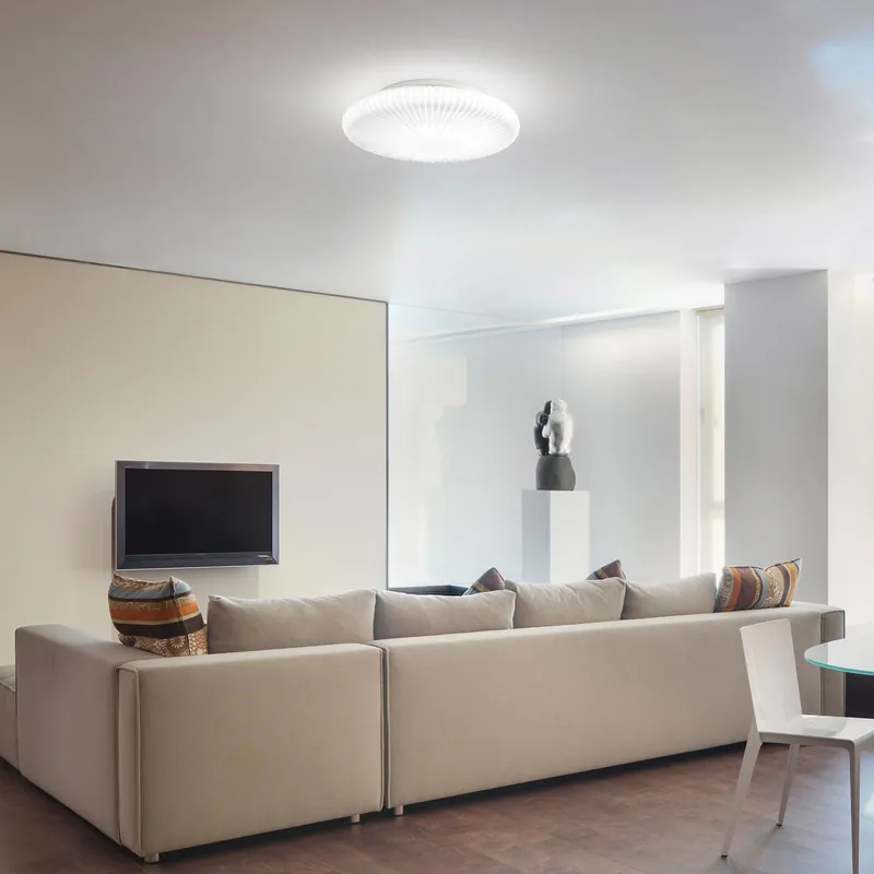 Prezzo Scontato Plafoniera media a led con montatura in metallo e diffusore in vetro rotondo - 22W - Lumen 2250 - 3000k Luce Calda - IP20
