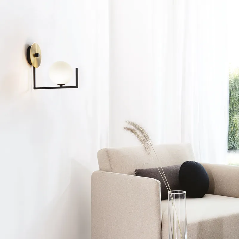 Esclusivo Applique da parete struttura in metallo e diffusore in vetro dal design moderno - 15W - IP20