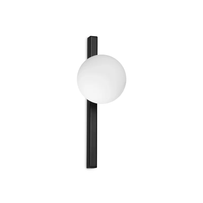 Offerta Applique da parete con struttura in metallo e diffusore in vetro acidato - 4W - IP20