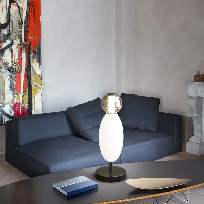 Lampada da tavolo a led con struttura in metallo e diffusore in vetro - 18W - Lumen 2250 - 3000k Luce Calda - IP20 Offerta Del Giorno
