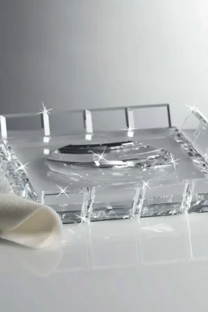 Ultime Pezzi Vuotatasche in cristallo dal design elegante