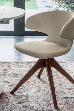 Sedia girevole con gambe in legno Yoshi Wood Offerta Speciale