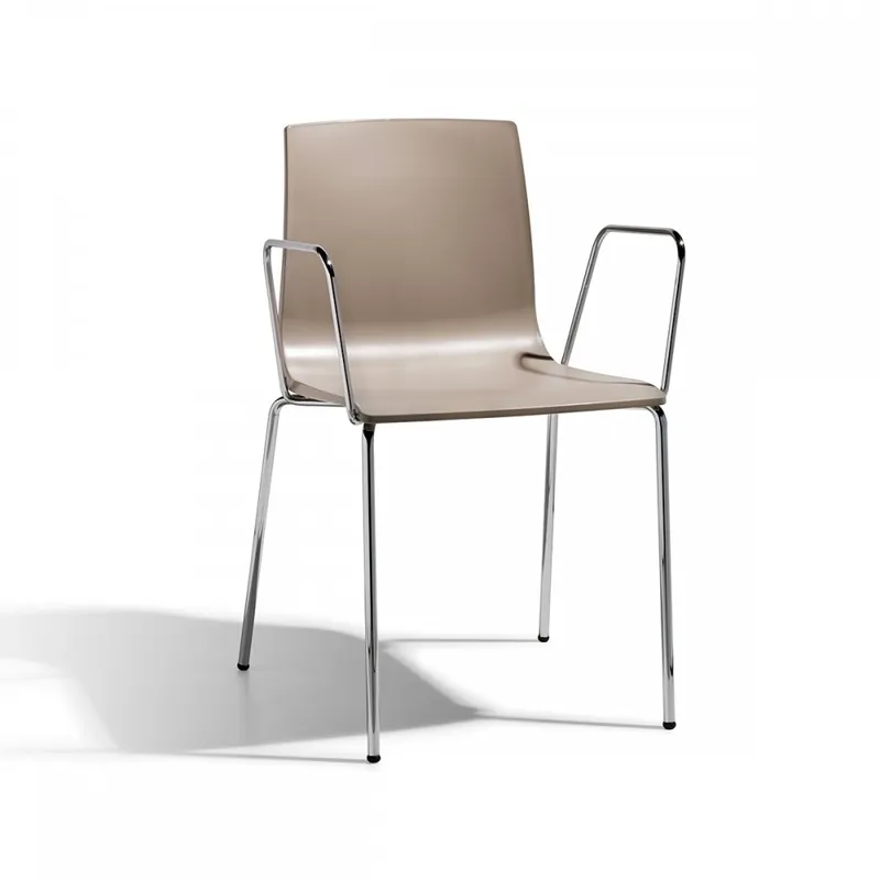 Sedia con braccioli uso casa o contract Alice P Sconto