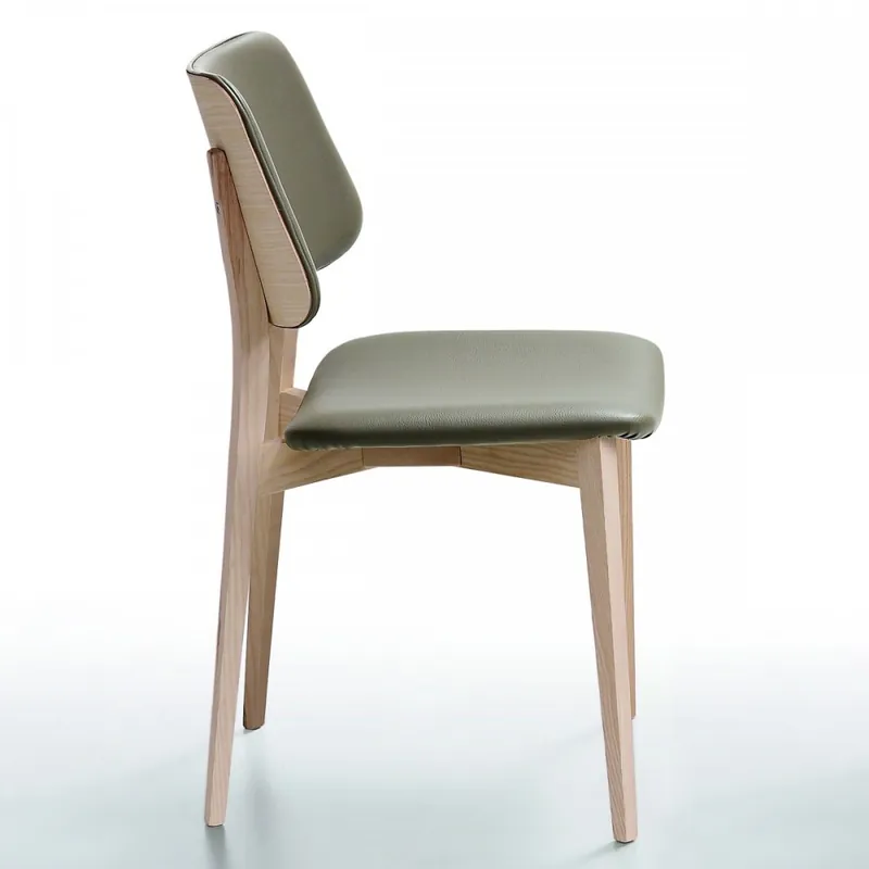 Promozione Sedia Midj vintage in legno imbottita Joe L-TSL